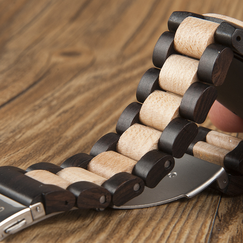 Image of Wooden BOBO BIRD Men's Luxury Quartz Bamboo Wrist Watch V-O01/O02 Presented in a FREE Gift Box