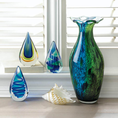 Image of Peacock-Inspired Blooming Art Glass flower Vase with Blue and Green Vibrant Colors