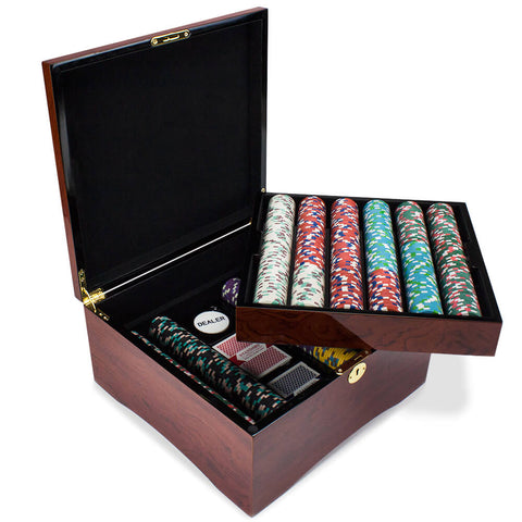 Image of Poker Knights 750ct Claysmith Gaming 13.5g Chip Set in Mahogany Case